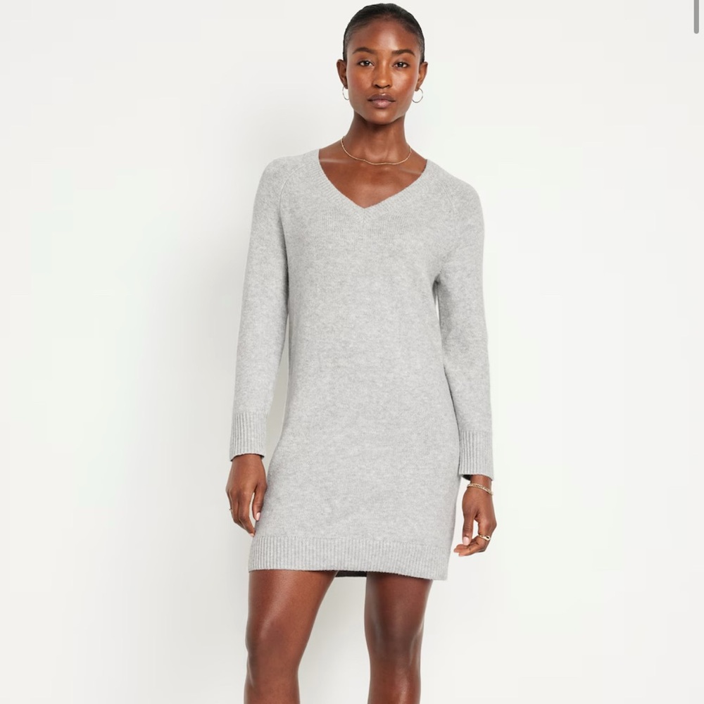 Old Navy Gray V-Neck Sweater Dress